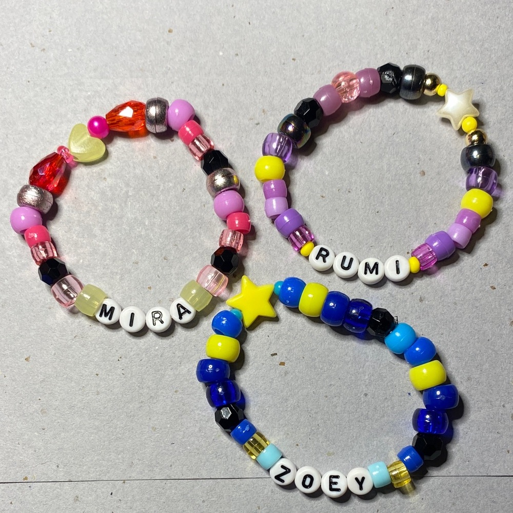 K-Pop Demon Hunters Huntrix Kandi Bracelet Set (Rumi, Mira, & Zoey)
